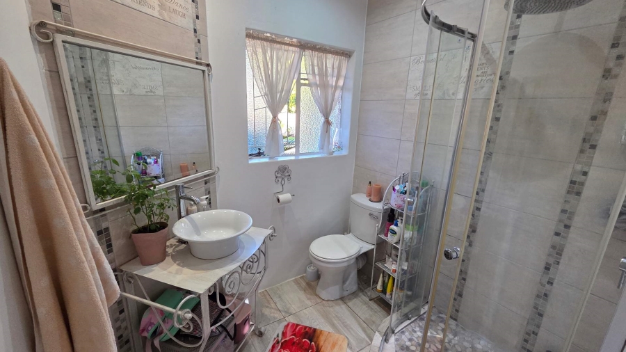 4 Bedroom Property for Sale in Universitas Free State